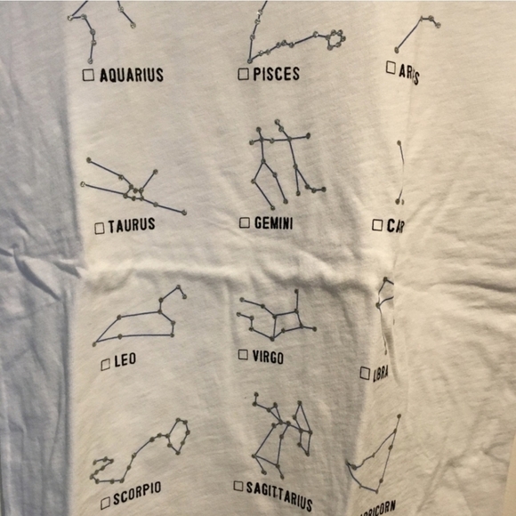 J. Crew Mercantile Tee - Picture 3 of 4
